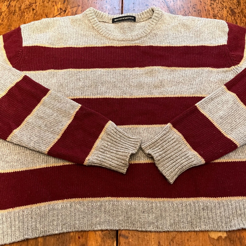 Brandy Melville cropped striped sweater euc small